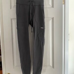 Figs Gray scrub leggings XS